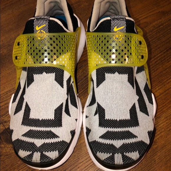 sock dart n7